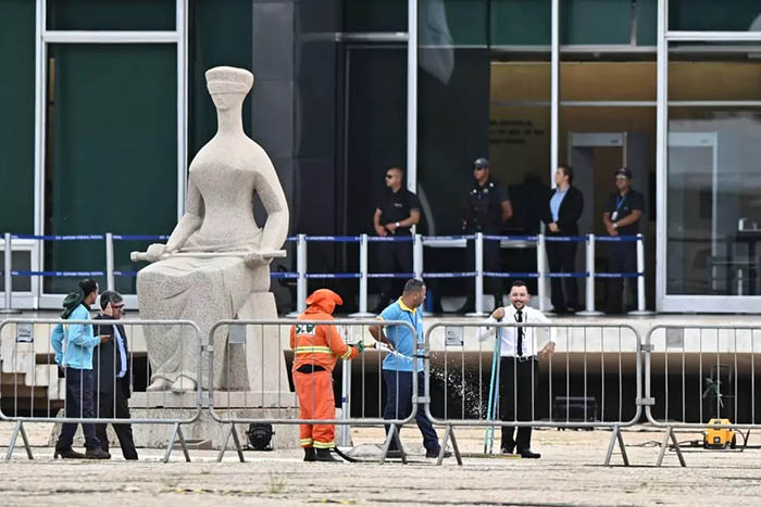 Muere un hombre cargado con explosivos tras un ataque fallido ante el Supremo de Brasil